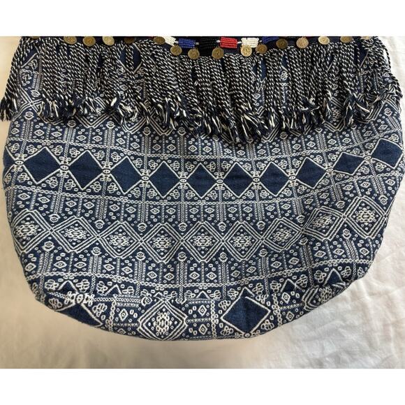 Twig & Arrow BOHO Woven Beach Weekend Tote Bag Fringe Beaded Red White & Blue - Picture 3 of 11